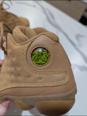 Air Jordan 13 Retro Wheat/Golden Harvest - Basketball Shoes